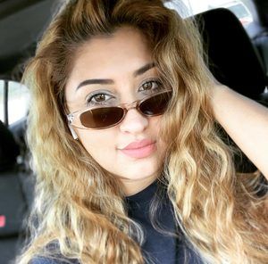 Meet your Posher, Andrea celina